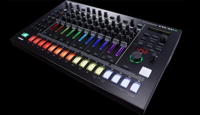 Roland TR-8S Rhythm Performer
